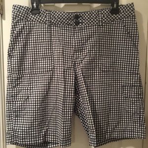 Riders by lee shorts size 16.   (66)